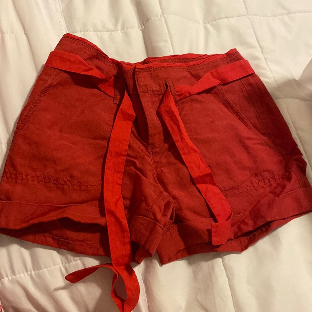 Red loft dress shorts